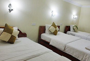 Superior Triple Bed Room with B/F